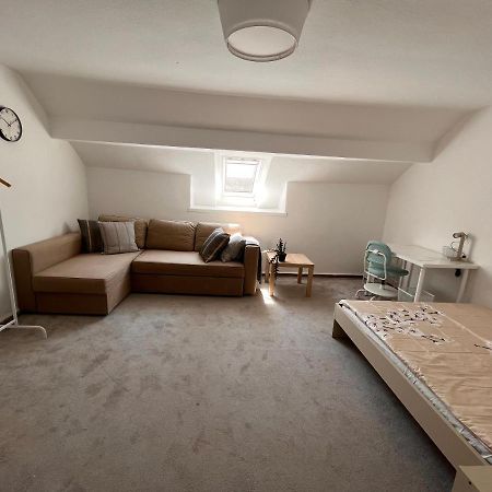 Ein Schoenes Zimmer In Kiel Exteriér fotografie