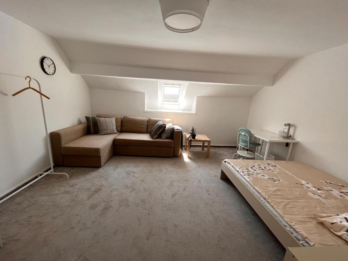 Ein Schoenes Zimmer In Kiel Exteriér fotografie